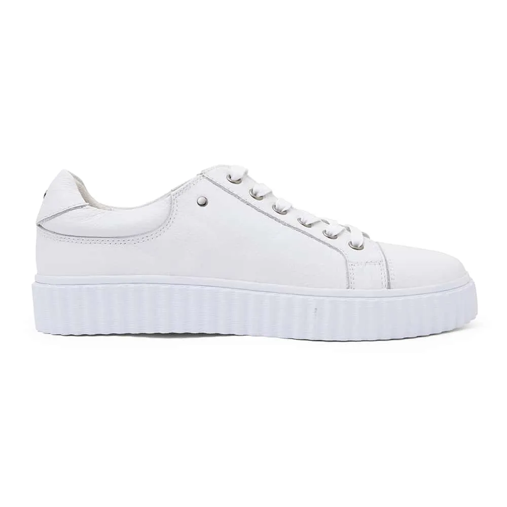 Carina Sneaker in White Leather