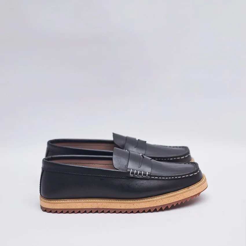 Flat-sole penny loafers