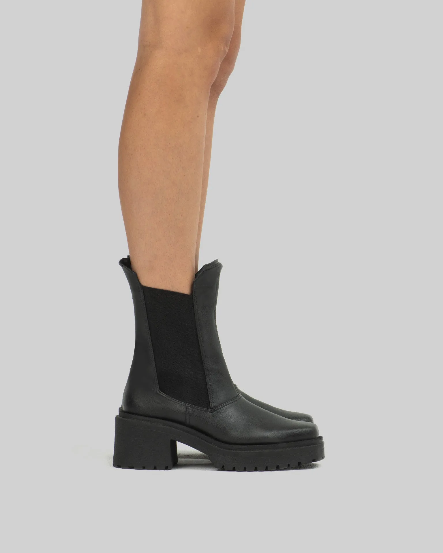 Squared Chelsea Boots women’s vegan boots