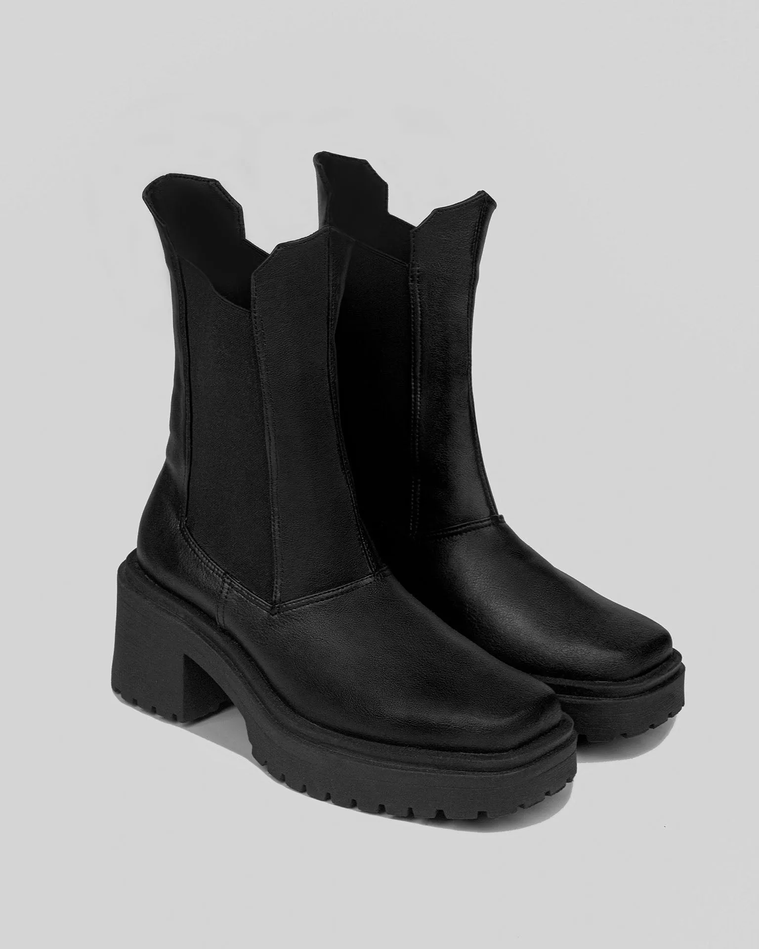 Squared Chelsea Boots women’s vegan boots