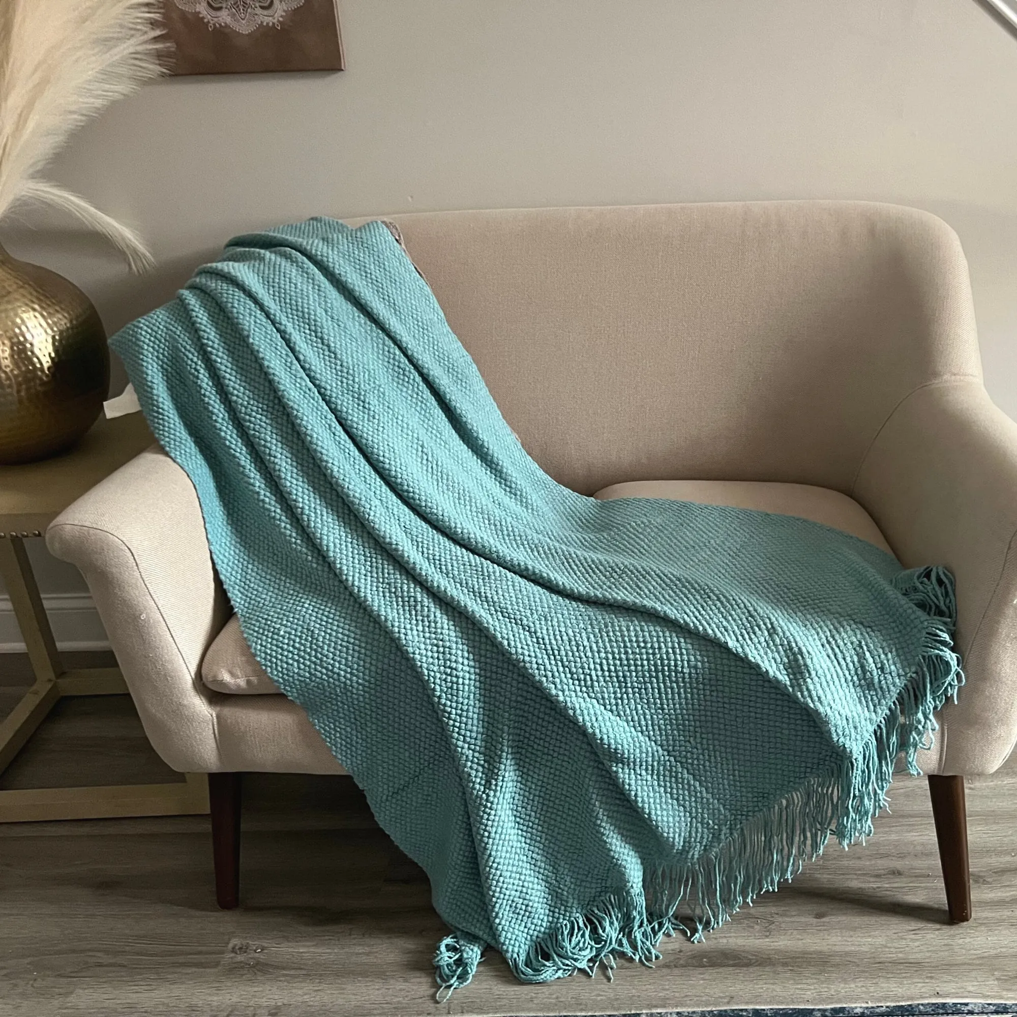 Super Soft Blanket Throw With Tassels